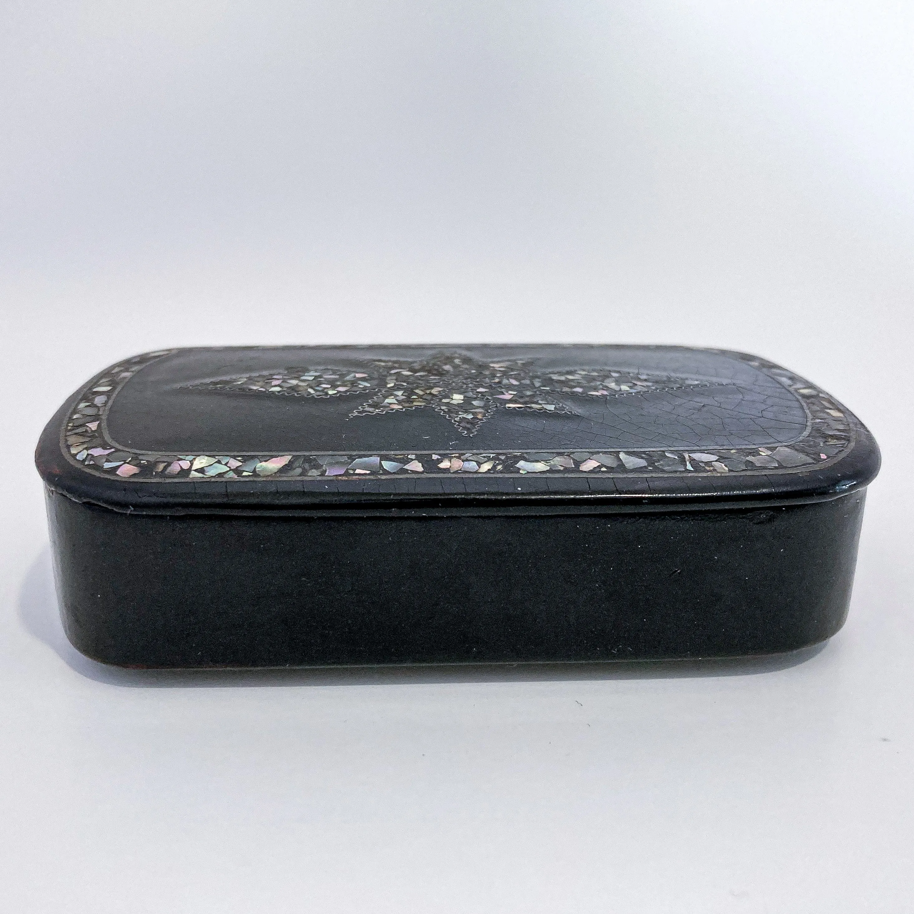 19th Century Antique Abalone Shell Inlay Papier-Mache English Trinket Box