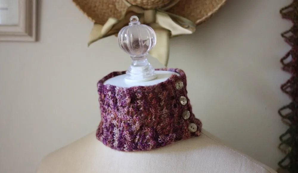 Arabesque Lace Neckwarmer Knitting Pattern