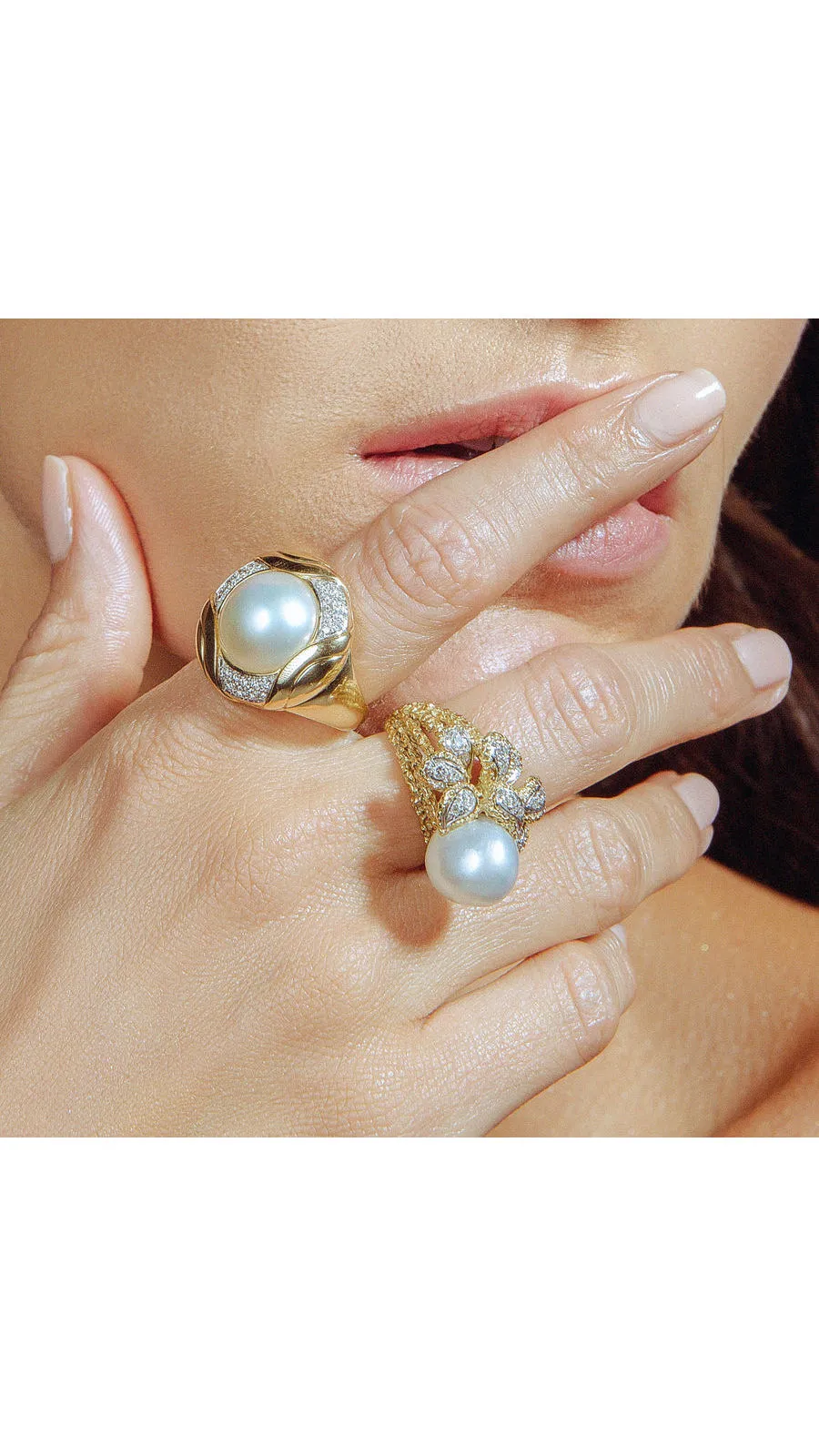 Contemporary 18K Round Mabe Pearl And Diamond Ring