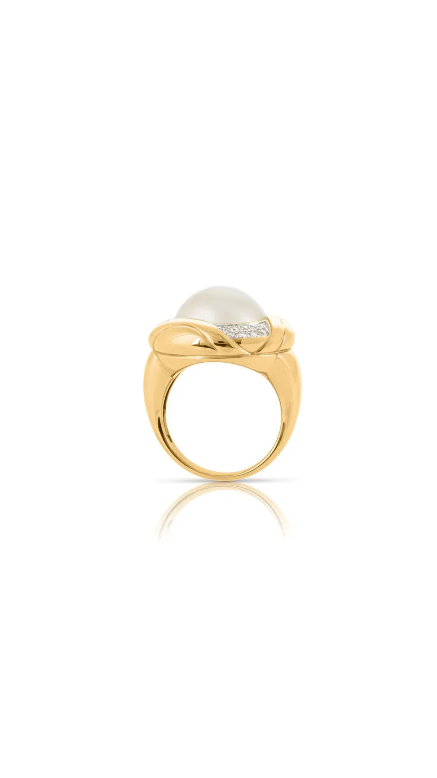 Contemporary 18K Round Mabe Pearl And Diamond Ring