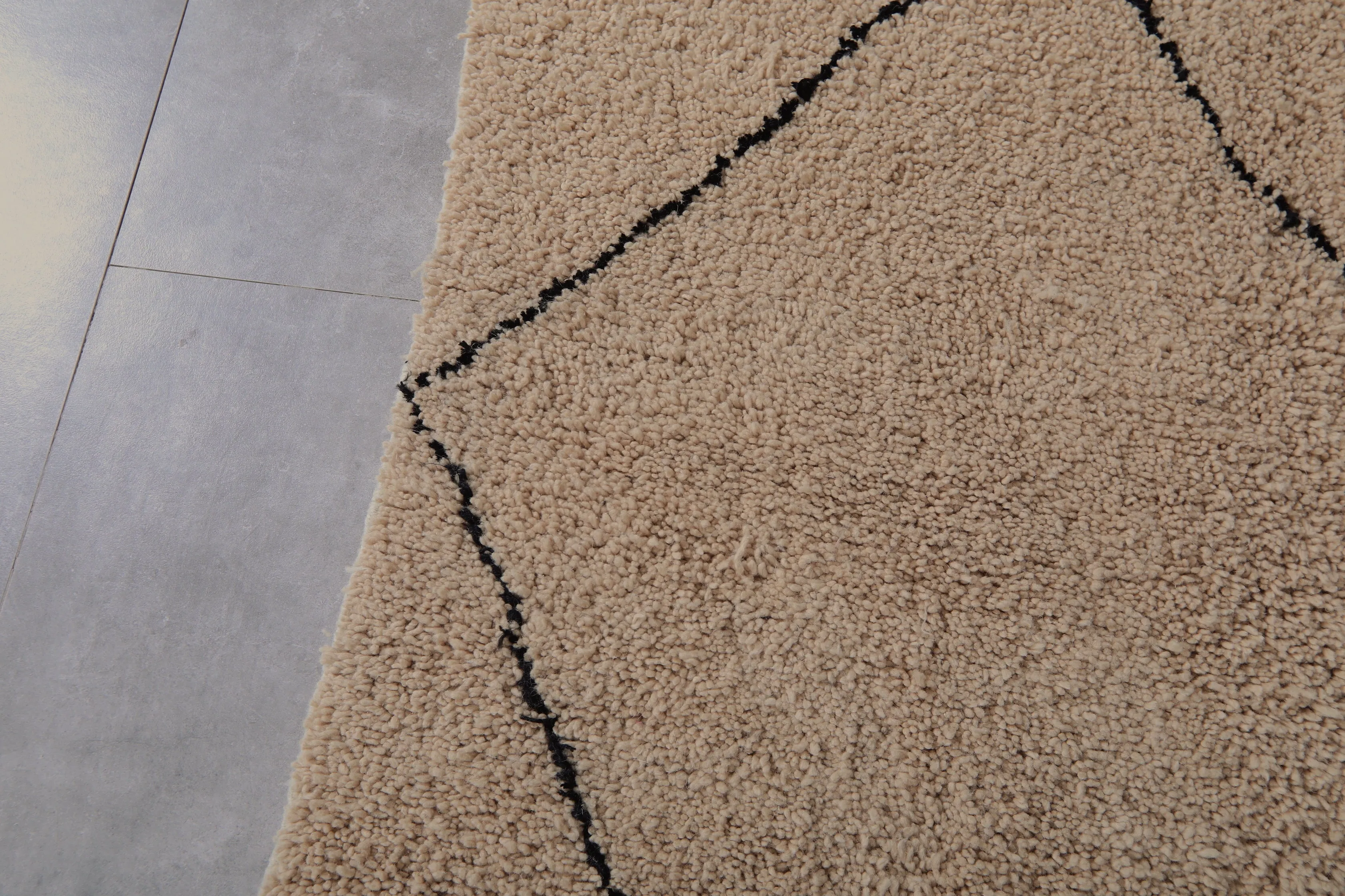 Custom Moroccan area rug - Moroccan Handmade Berber Rug