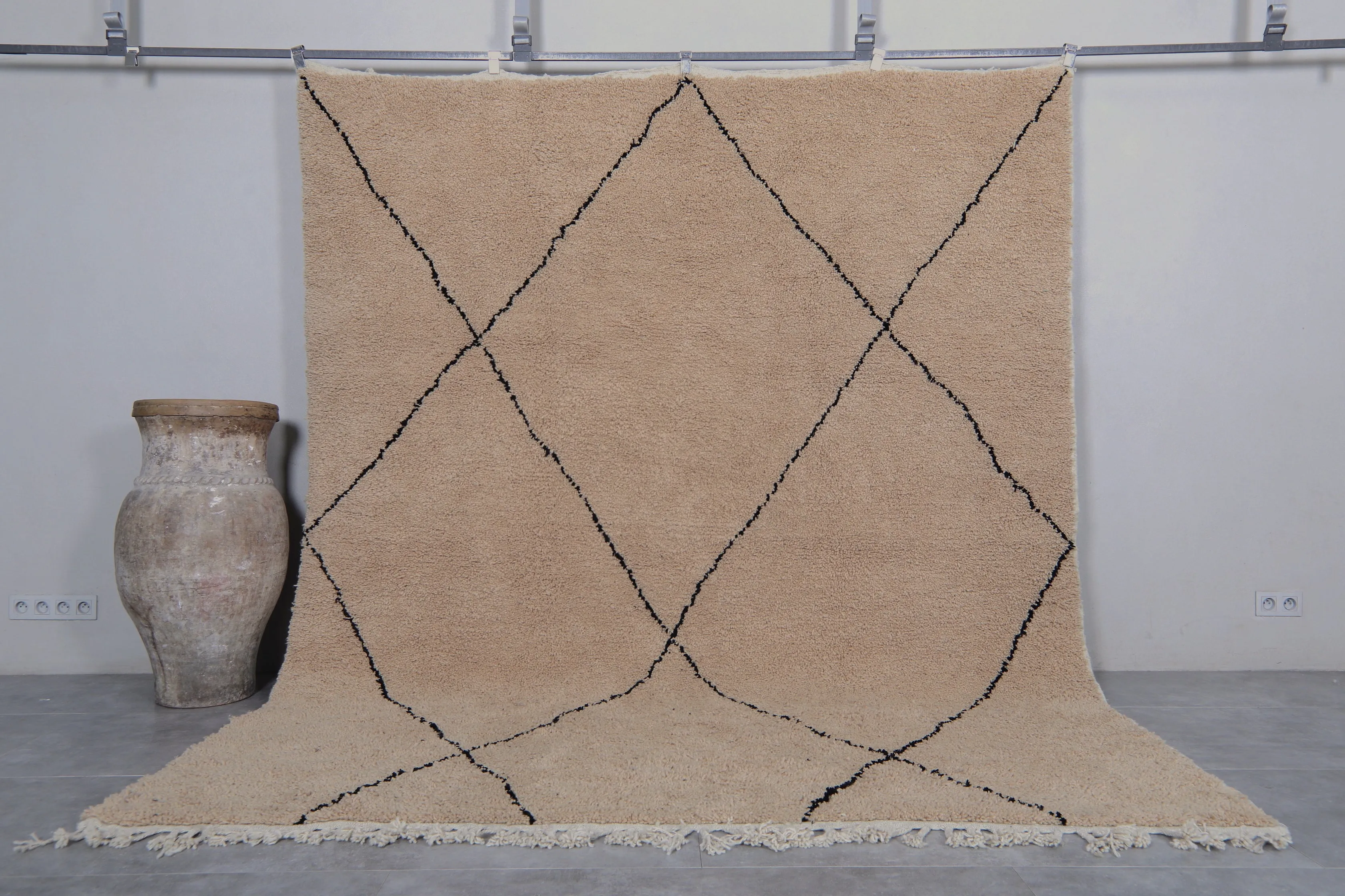 Custom Moroccan area rug - Moroccan Handmade Berber Rug