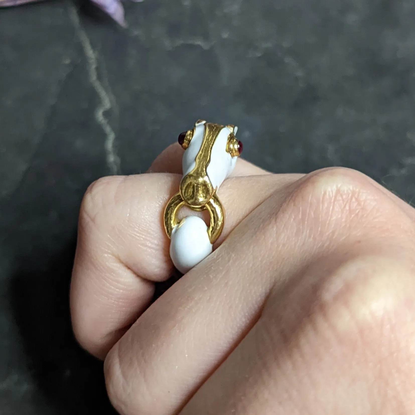 David Webb Vintage Ruby Enamel 18 Karat Gold Kingdom Horse Ring