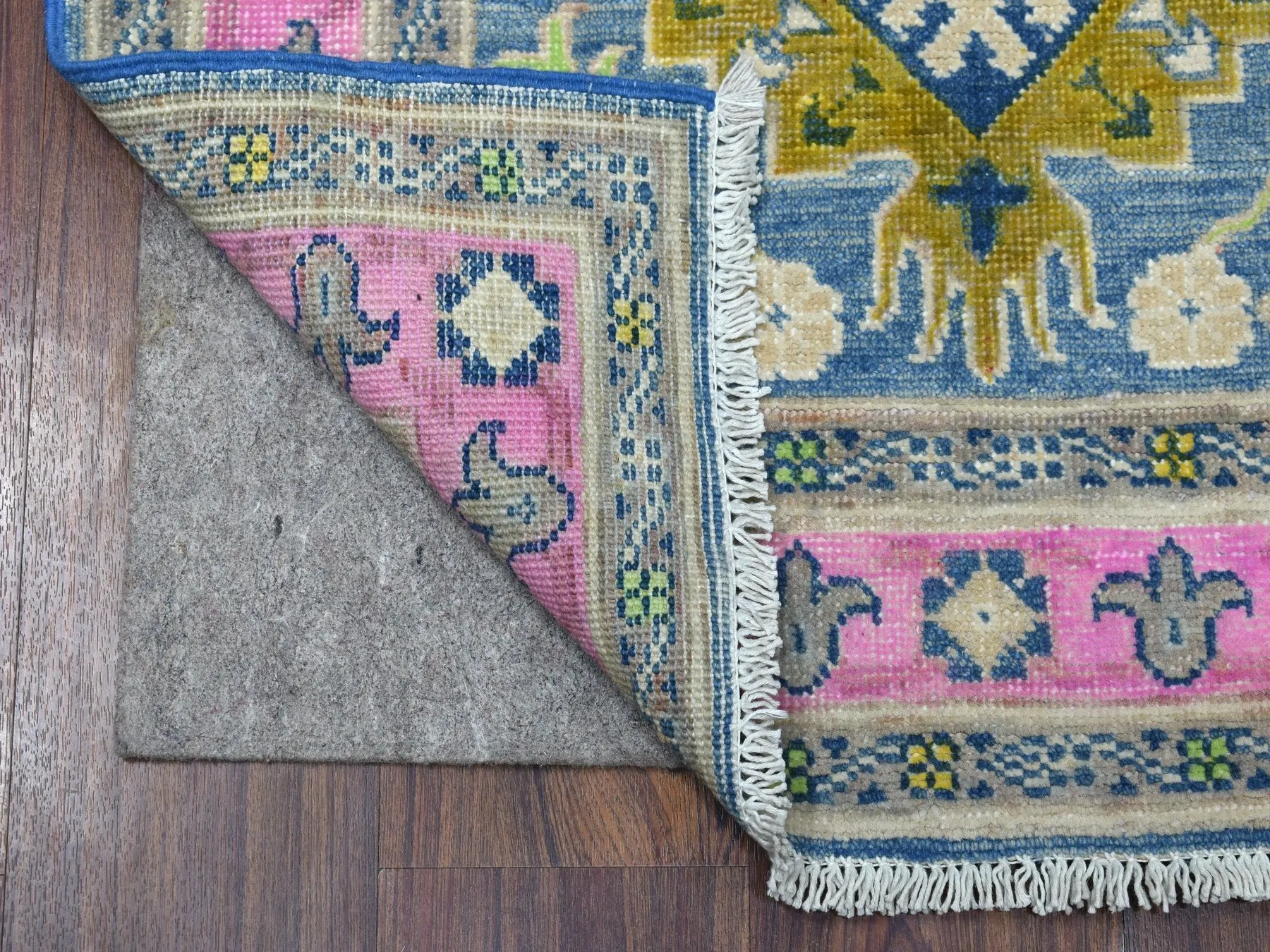 Hand-Knotted Handmade Colorful Geometric Design Wool Rug (Size 2.7 X 9.5) Cwral-7401