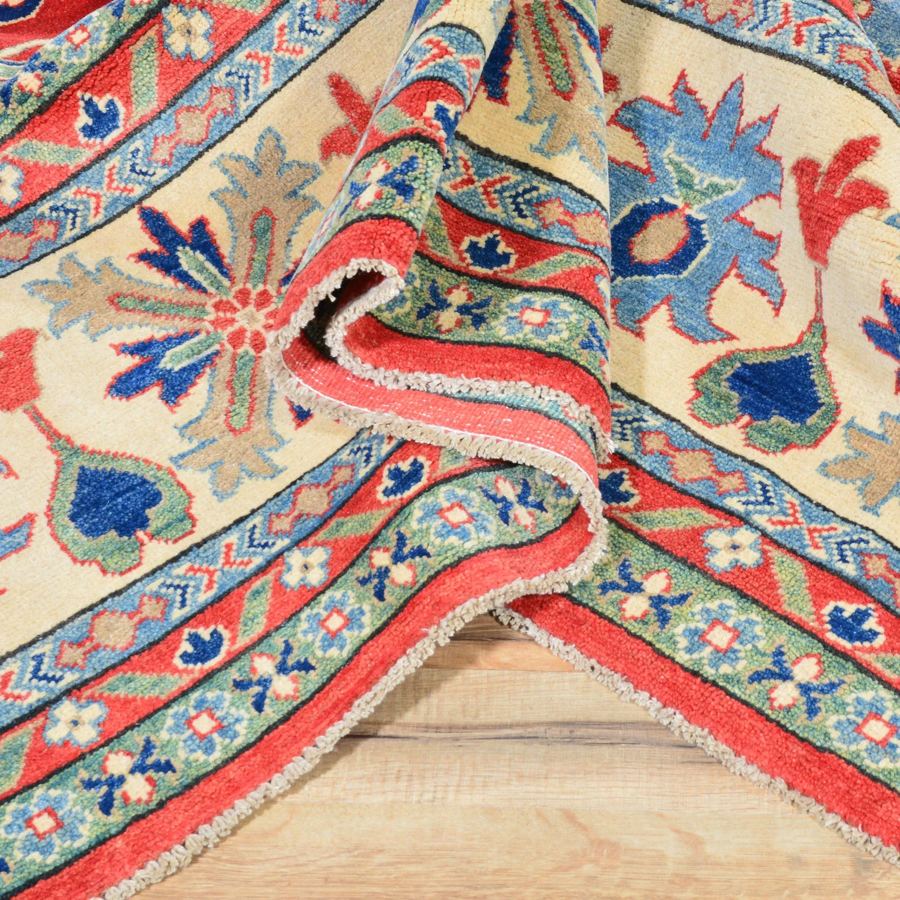 Hand-Knotted Oriental Kazak Design Wool Rug (Size 9.10 X 14.3) Brrsf-552