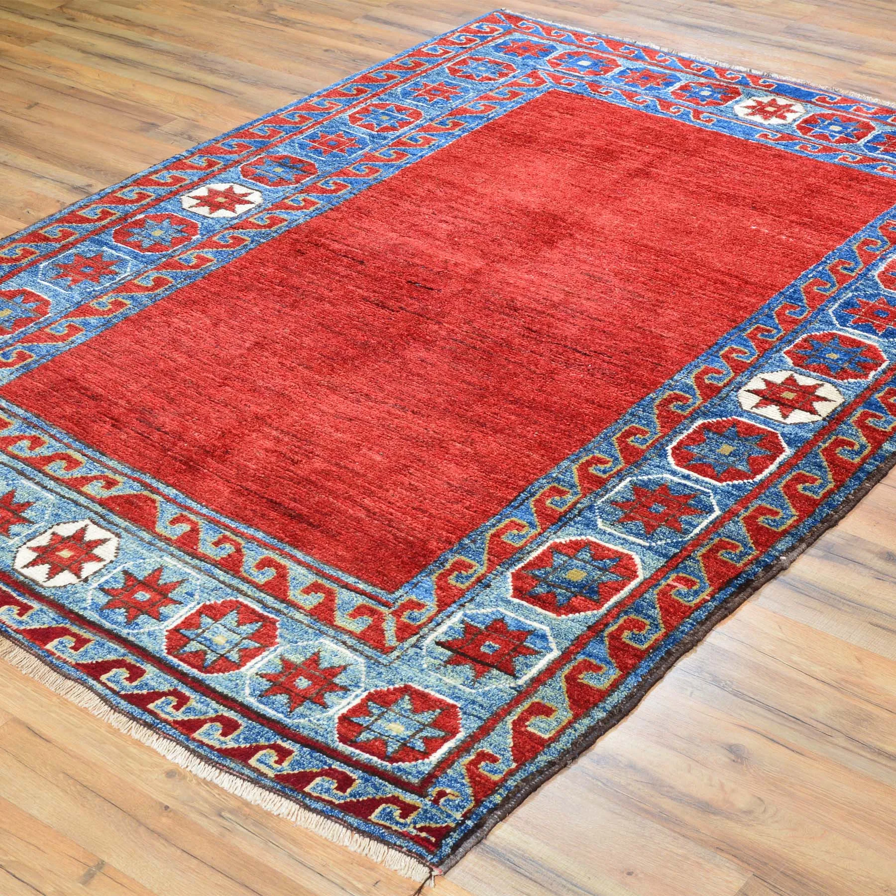 Hand-Knotted Tribal Gabbeh Design Handmade Wool Rug (Size 5.0 X 6.9) Brral-4821