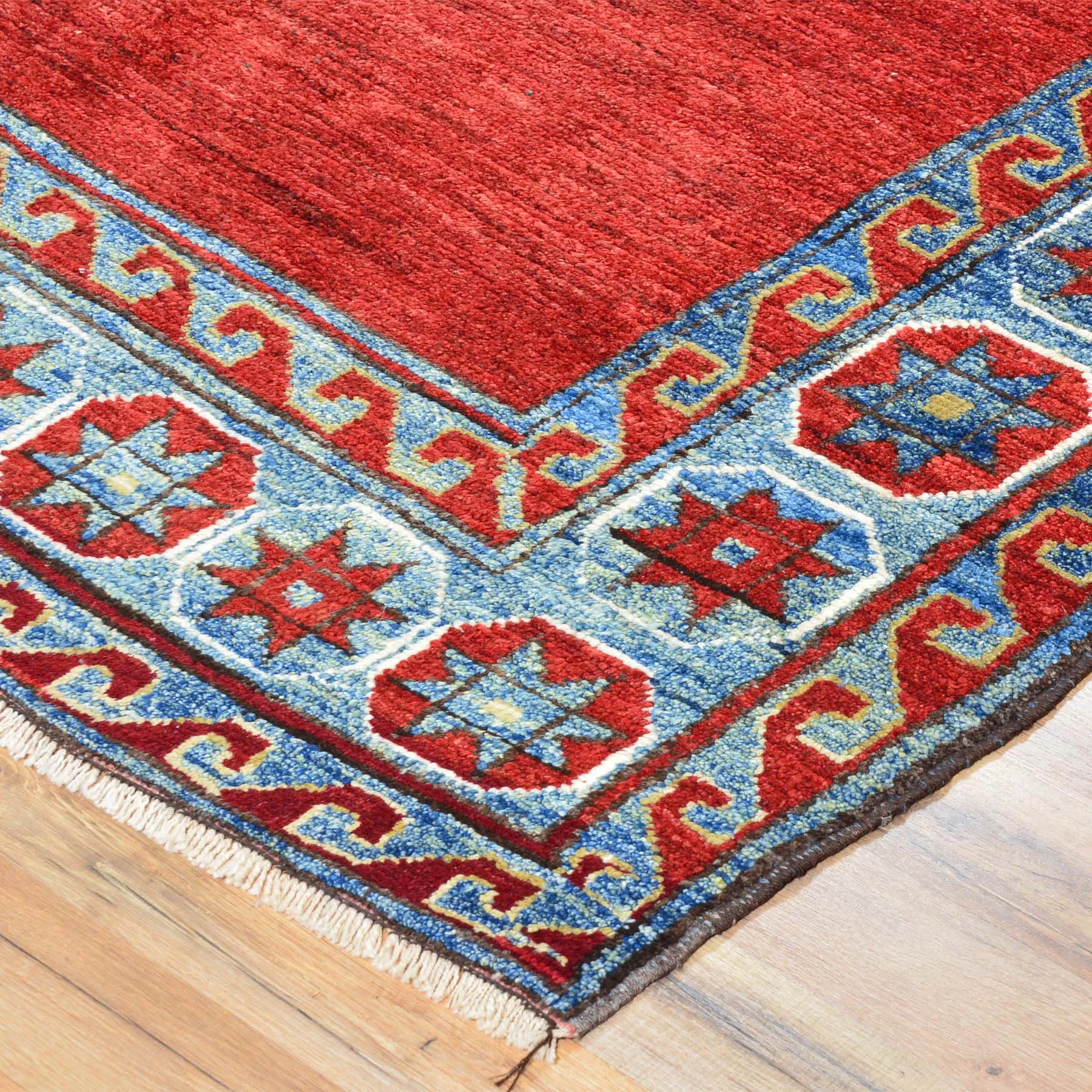 Hand-Knotted Tribal Gabbeh Design Handmade Wool Rug (Size 5.0 X 6.9) Brral-4821