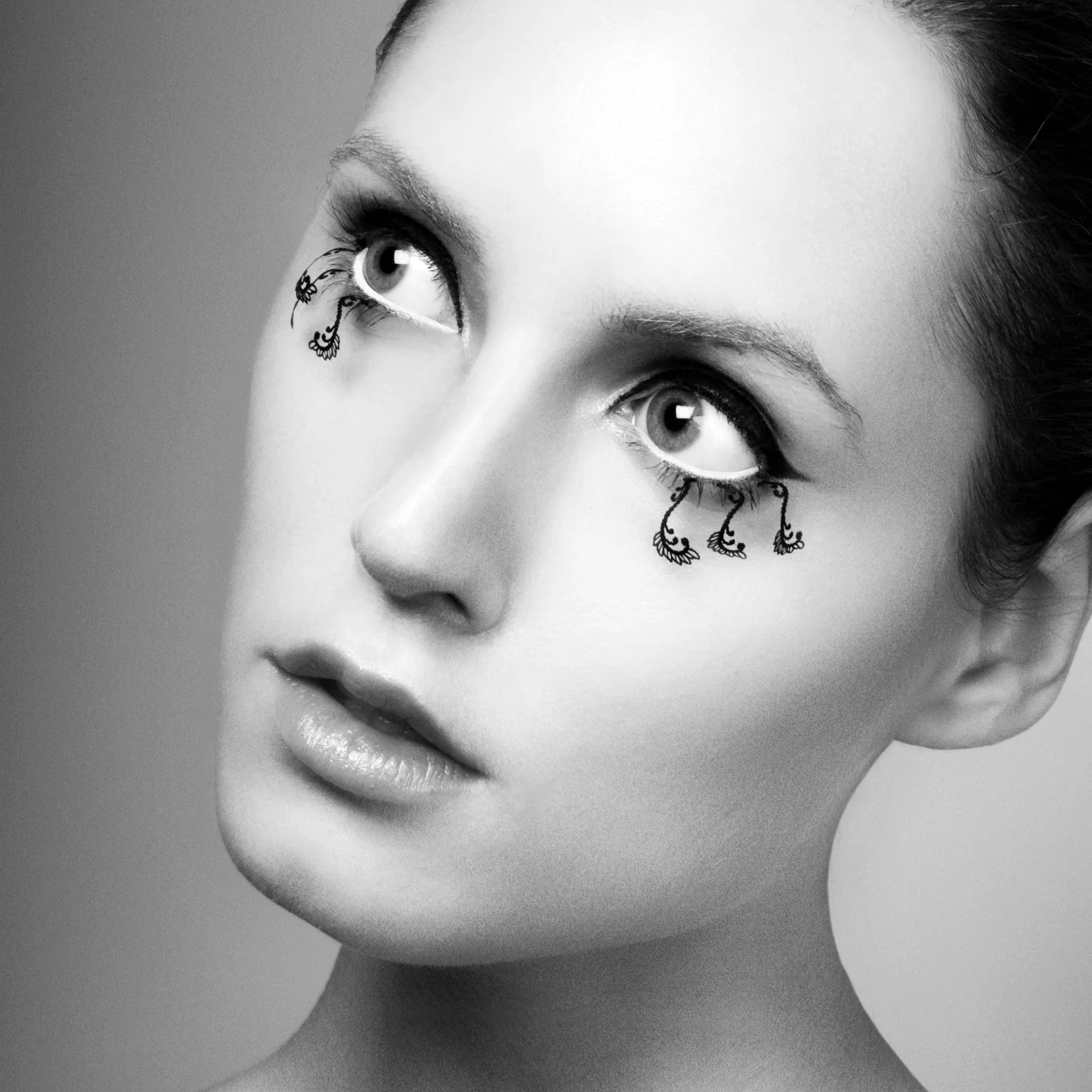 Lace Garden Paper Lashes