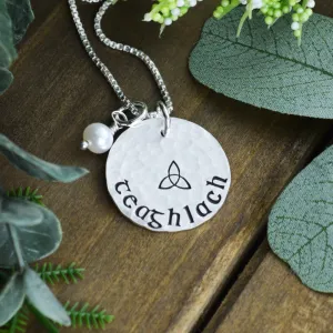 Teaghlach (Family) Necklace