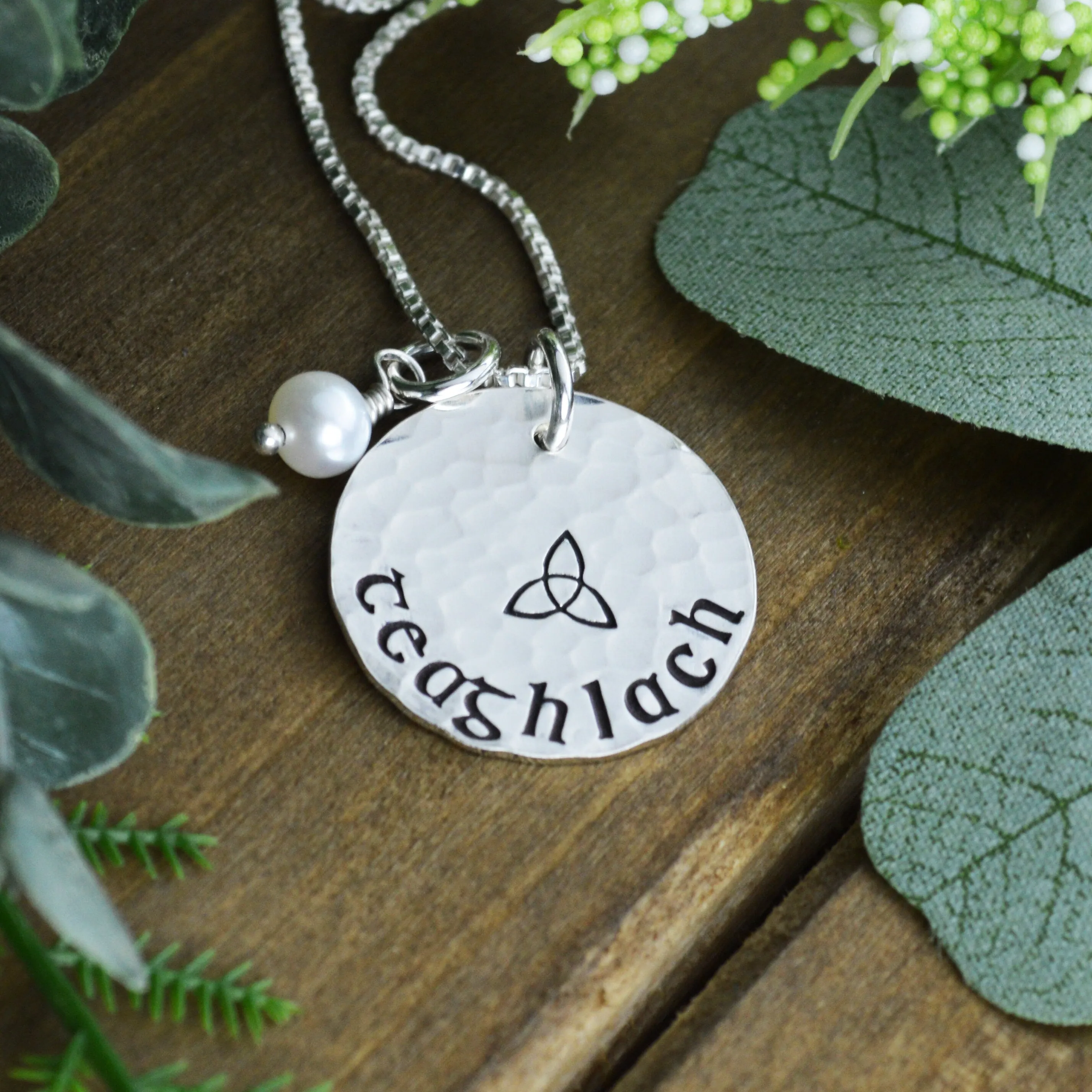 Teaghlach (Family) Necklace