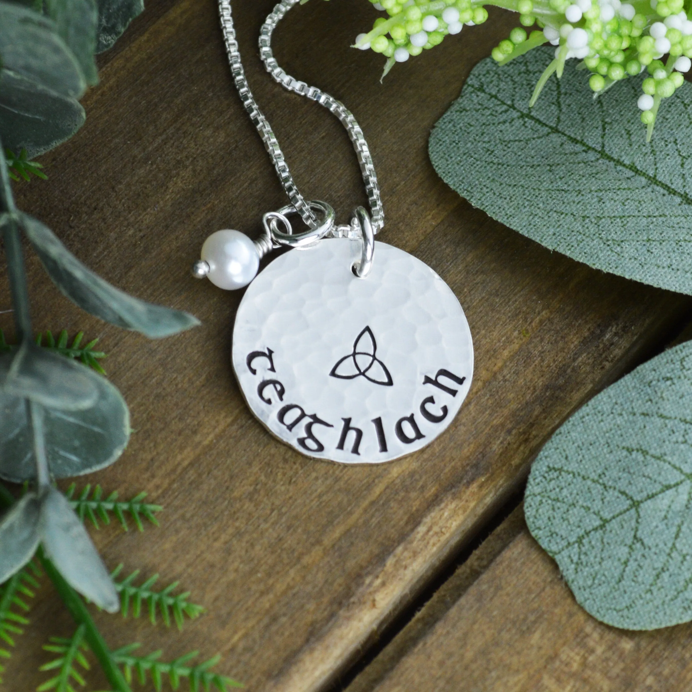 Teaghlach (Family) Necklace