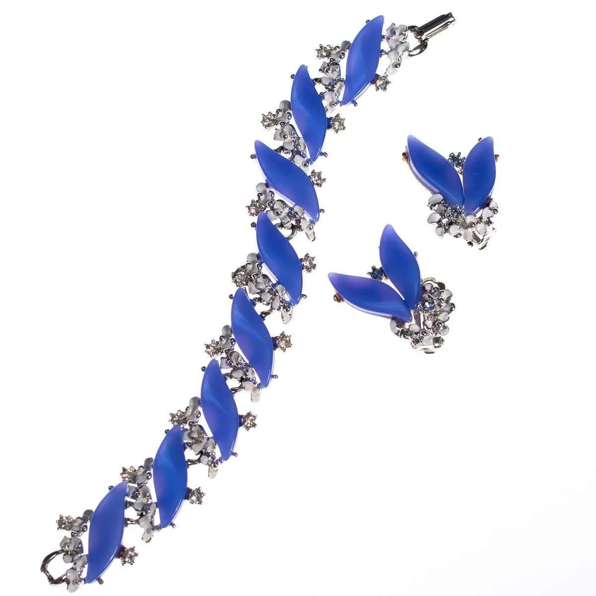 Vintage 1950s Blue and White Enamel Bracelet with Diamante Detailing