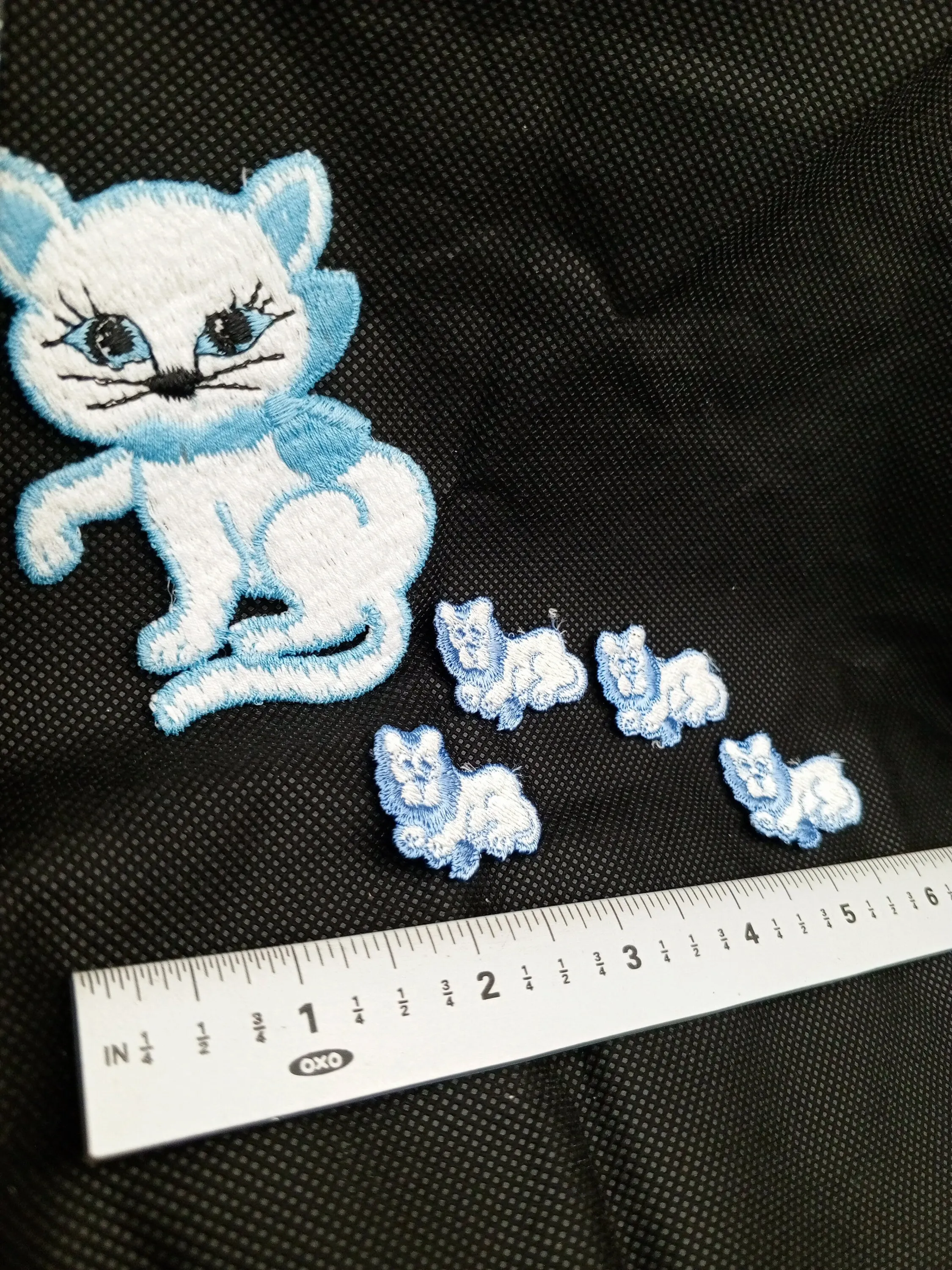 VINTAGE Cat Applique Sewing Embroidered Patch and Cute Blue lions embroidery decorative patches appliques 5pcs Pack #500