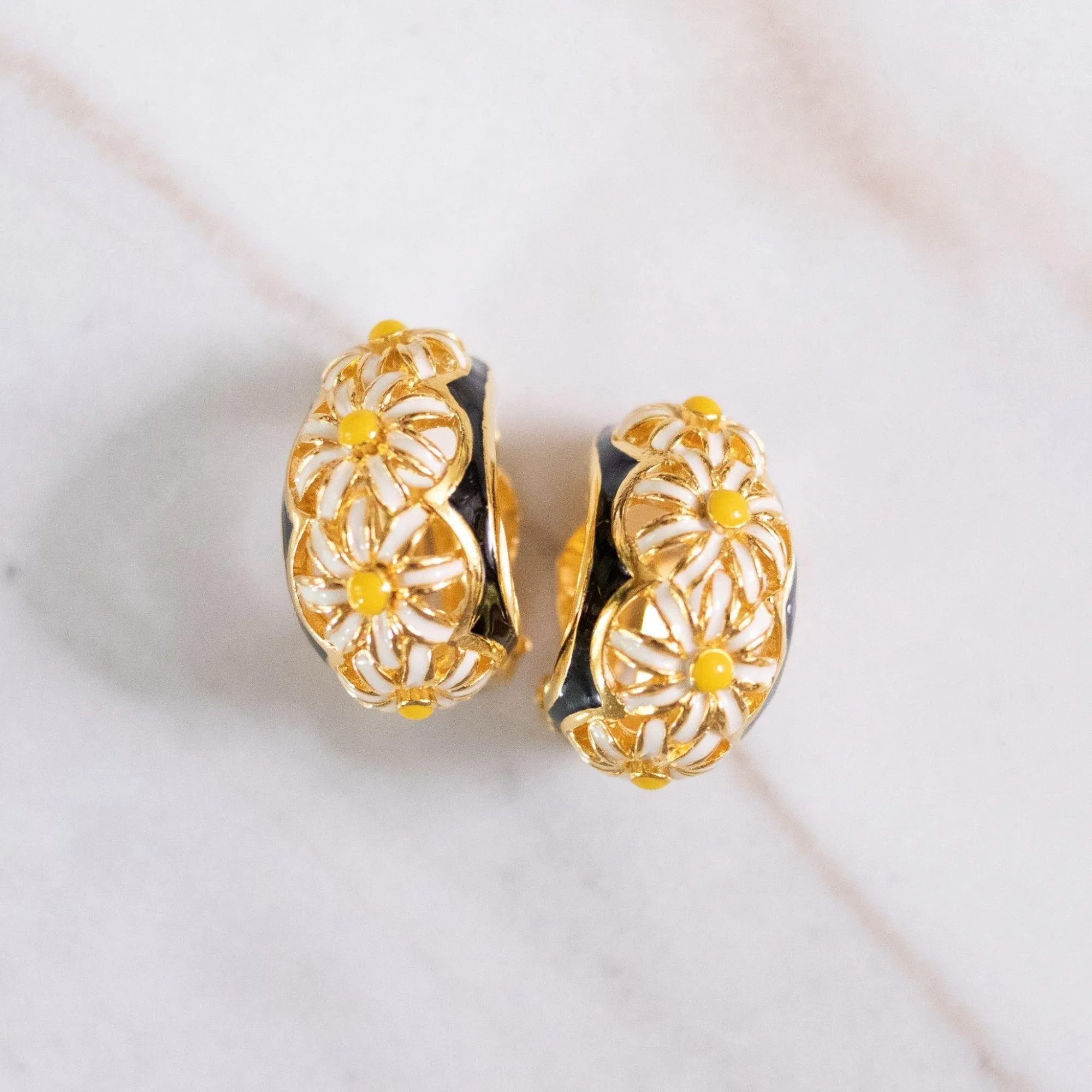 Vintage Joan Rivers Yellow Daisy and Black Enamel Earrings
