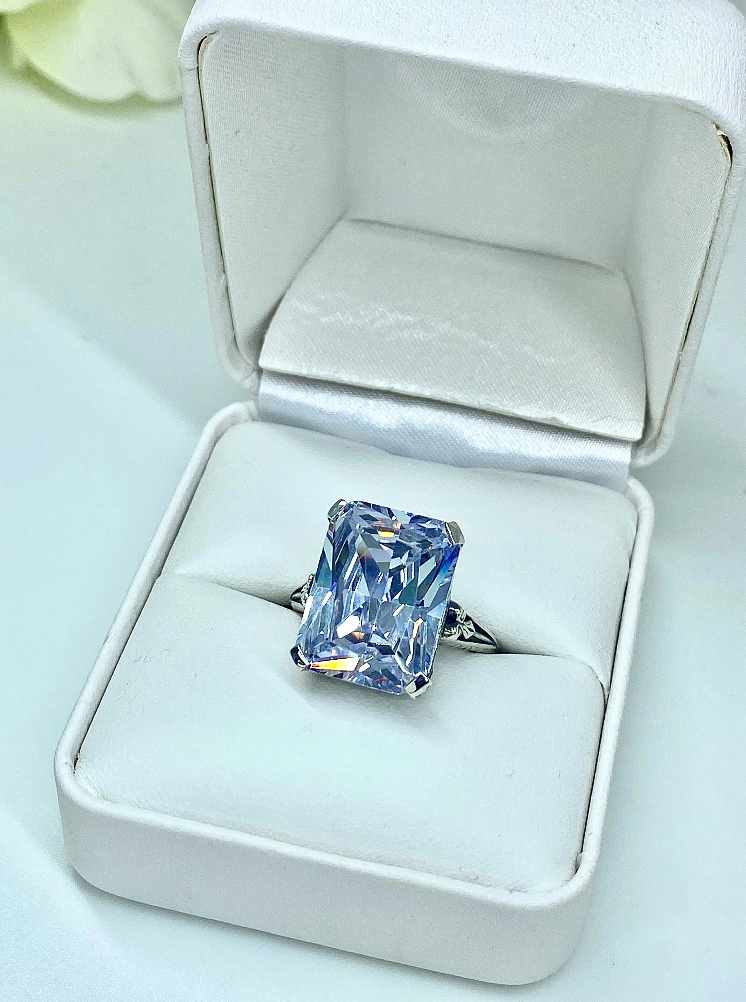 White CZ Ring, 10ct Rectangle Gem, Vintage Jewelry #D5