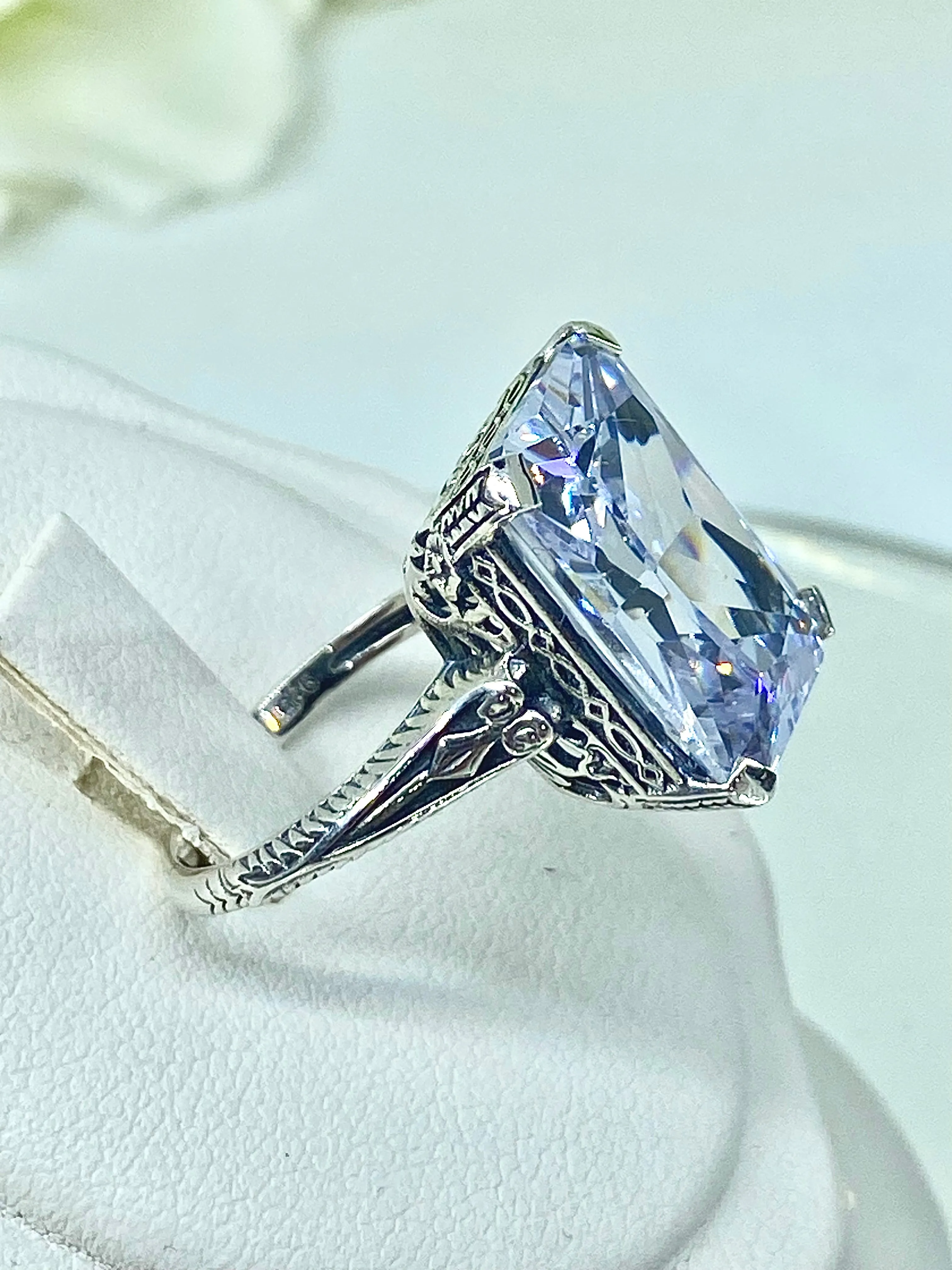 White CZ Ring, 10ct Rectangle Gem, Vintage Jewelry #D5